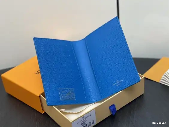 Repzbay COVER-10*14*2.5CM PASSPORT Vuitton Louis 0508